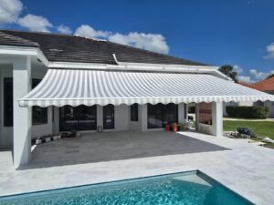 Featured Image Tile for Retractable Awnings