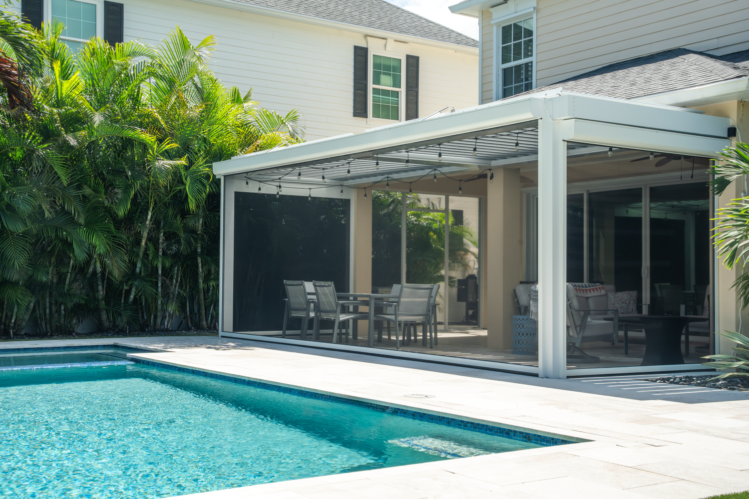 Sundance Pergola installed with retractable insect screen in Jupiter, FL